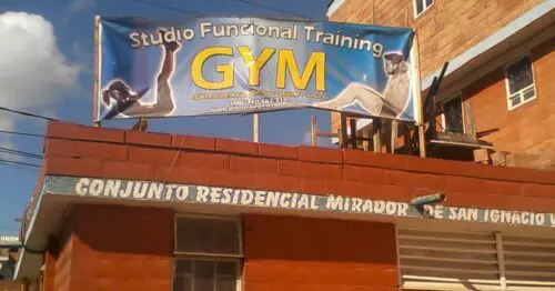 STUDIO FUNCIONAL TRAINING GYM STUDIO FUNCIONAL TRAINING GYM
